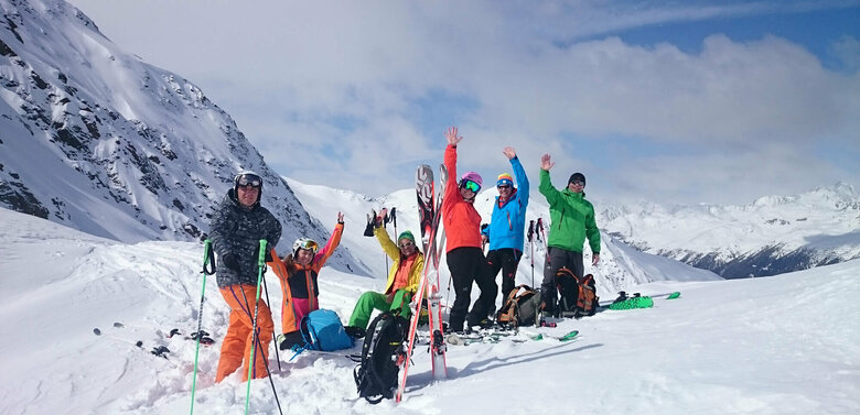 Skitourengruppe am Ziel beim Austria Skitourenfestival.
