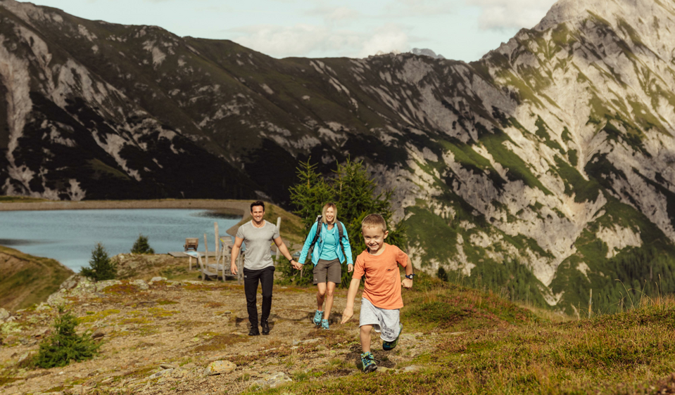 Miglio per bambini a Obertilliach sulla strada per Golzentipp