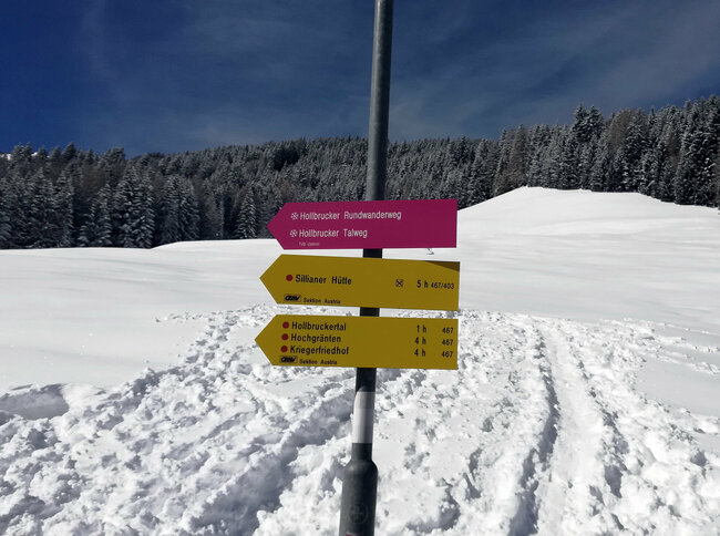 Beschilderung Winterwanderwege, zum Beispiel Hollbrucker Rundwanderweg 