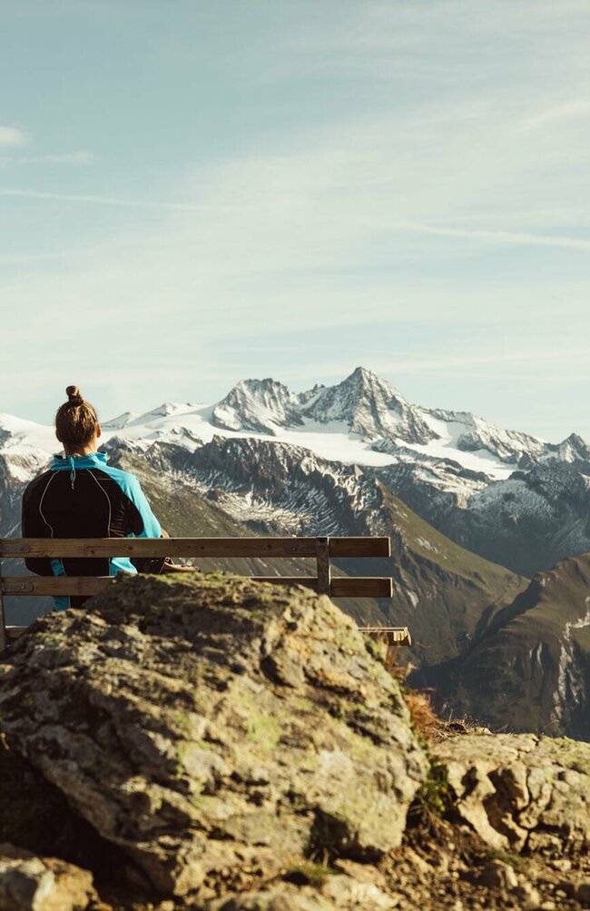 Blick von der Adlerlounge auf den Großglockner