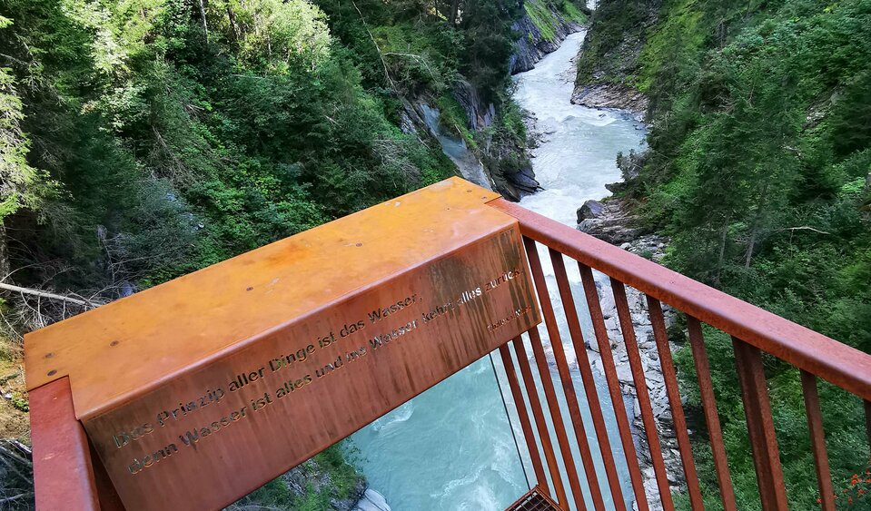 ...deep view into the mighty Isel Canyon