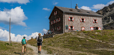 Etappe 9 - Glorerhütte in Kals