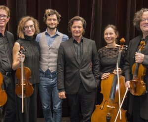 Fritz Karl und Aaron Karl mit Streichquartett Sonare