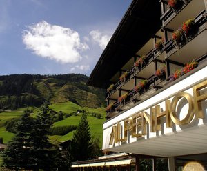 Hotel ALPENHOF
