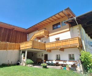 Familie Tagger/Burgfrieden